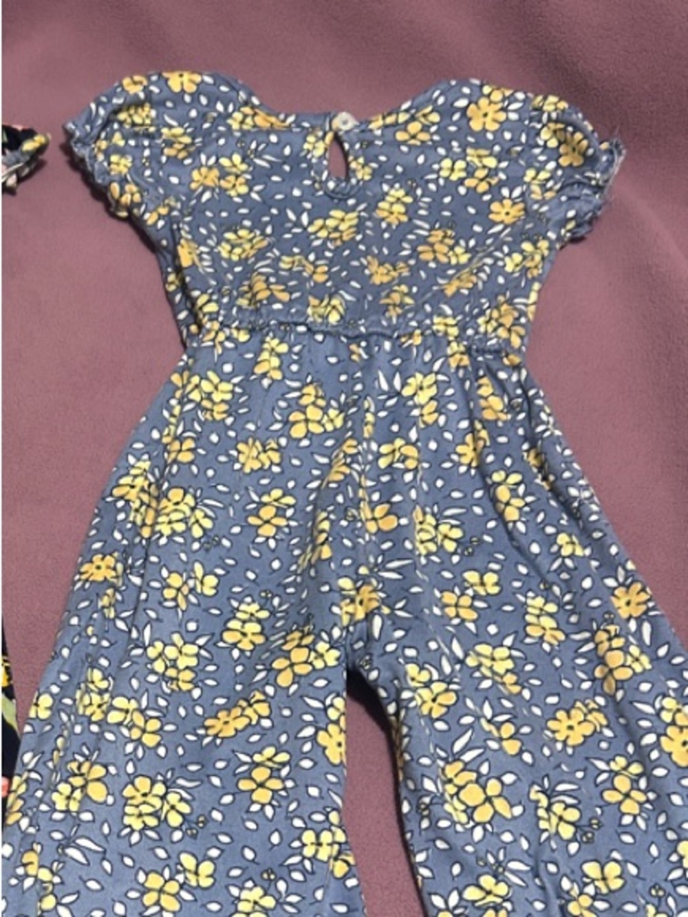 12 month Rompers ❤️❤️❤️❤️ - Picture 3 of 4